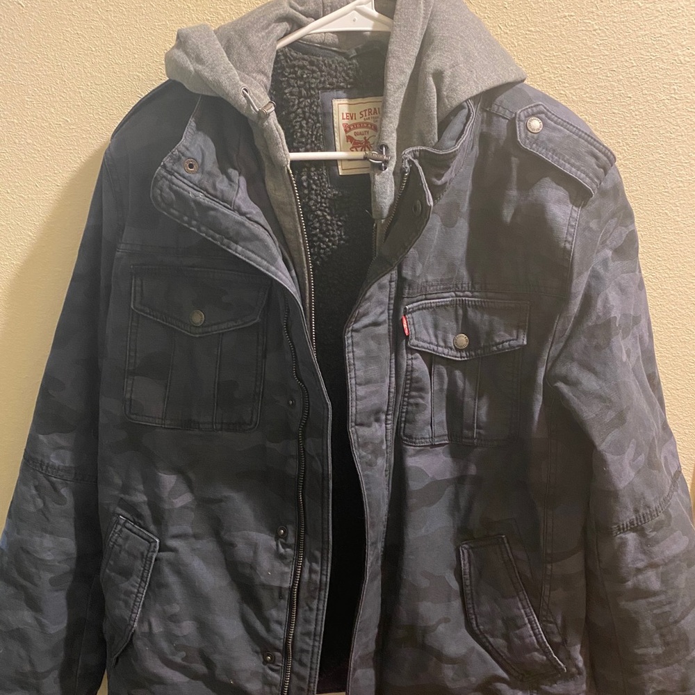 Levi Camo Coat